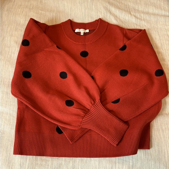 Adorable dark pumpkin colored sweater with polkadots. Size L NWOT - Picture 1 of 5